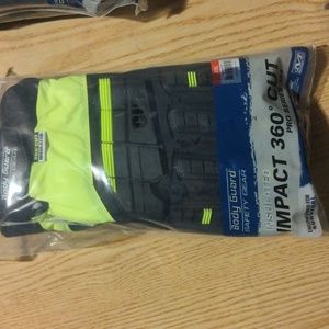 Body guard safety gear insulated 360° cut pro series 384 gloves 🧤